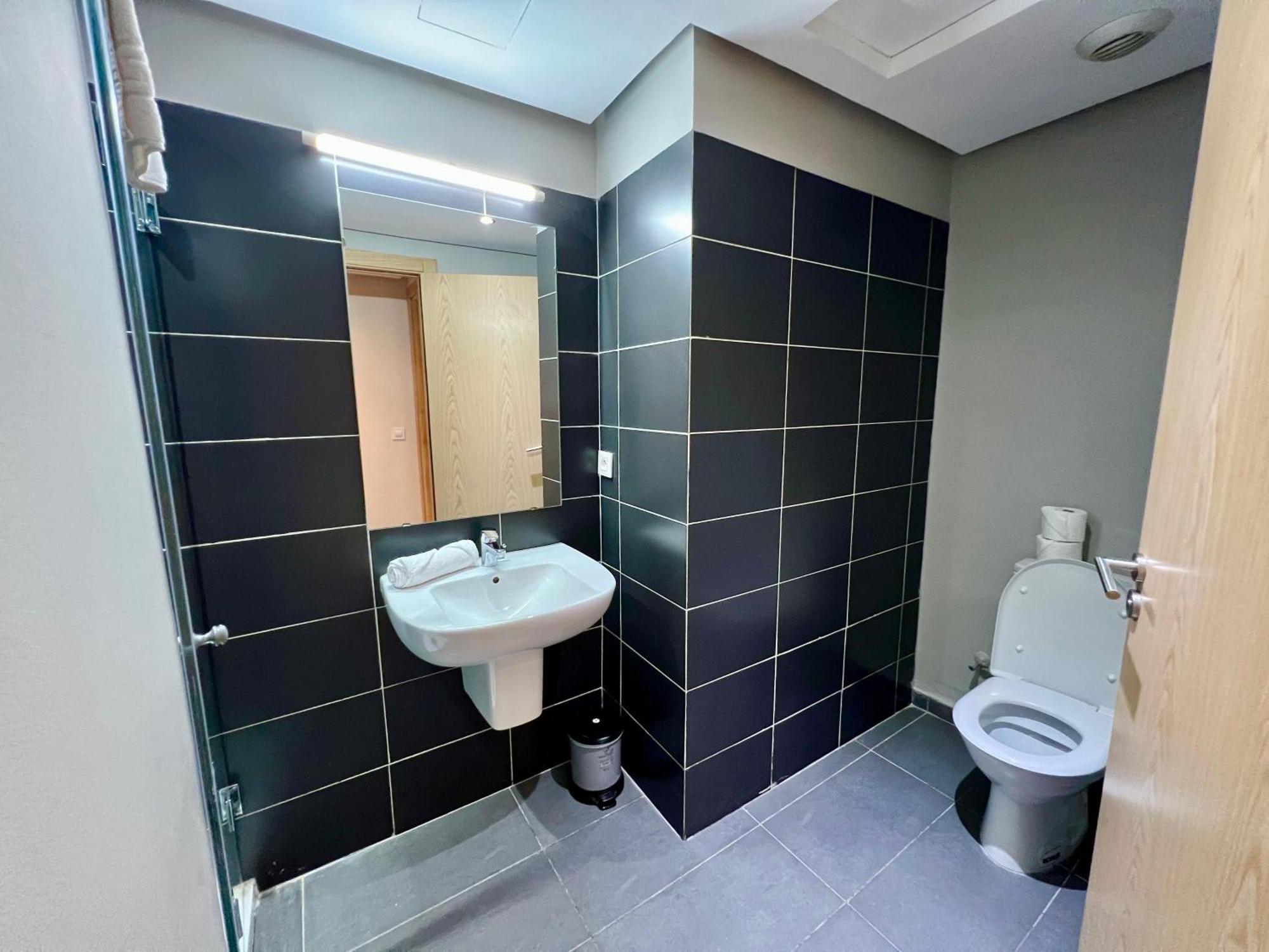 Comfortable 2 Bedrooms - Hilton Center View * Tangier